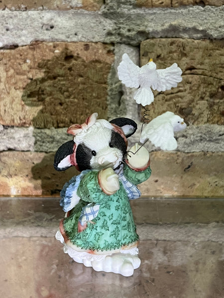 SENDING MOO THE PEACE OF THE SEASON